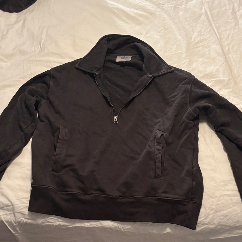 American Eagle Outfitters Men's Dark Gray Zip-Up Sweater